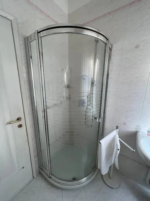 Wendy Apartment Vicino Al Centro Verona İtalya